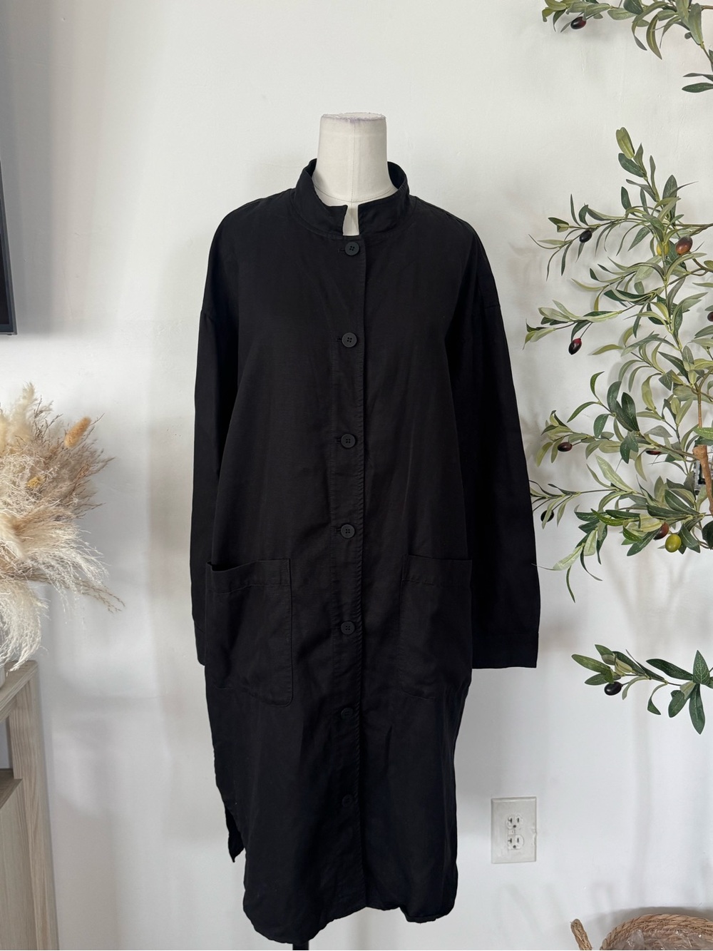 Eileen Fisher Black Tencel Linen Long Shirt Jacket Size S/P Button Front Minimal